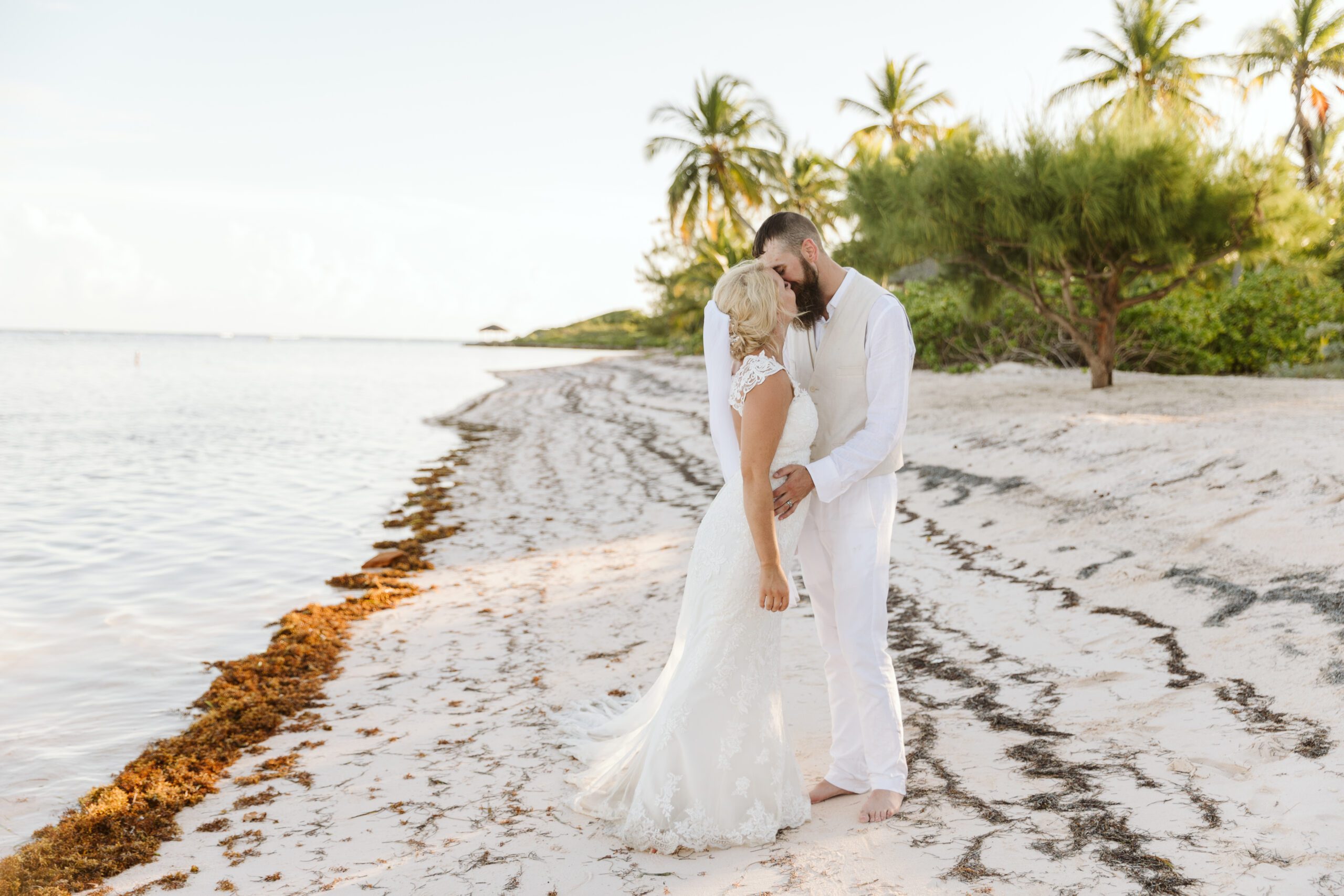 Destination Wedding Photographer, Cayman Islands Wedding Photographer, Hawaii Wedding Photographer